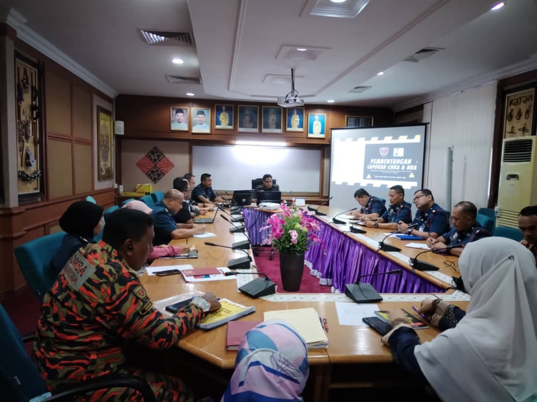 CHEMICAL HEALTH RISK ASSESMENT (CHRA) DAN NOISE RISK ASSESMENT (NRA)
